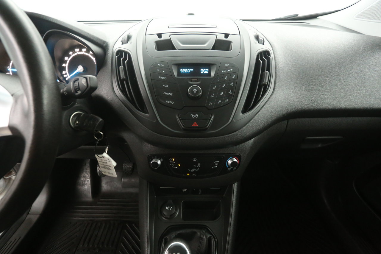 Ford Transit Courier