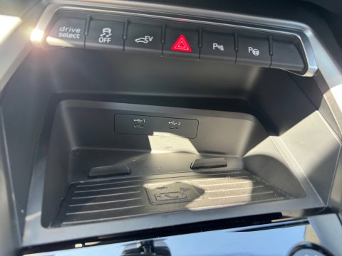 Audi A3 Sportback 40 TFSI e 3X S Line Pano Leder Massage Elektr stoelen