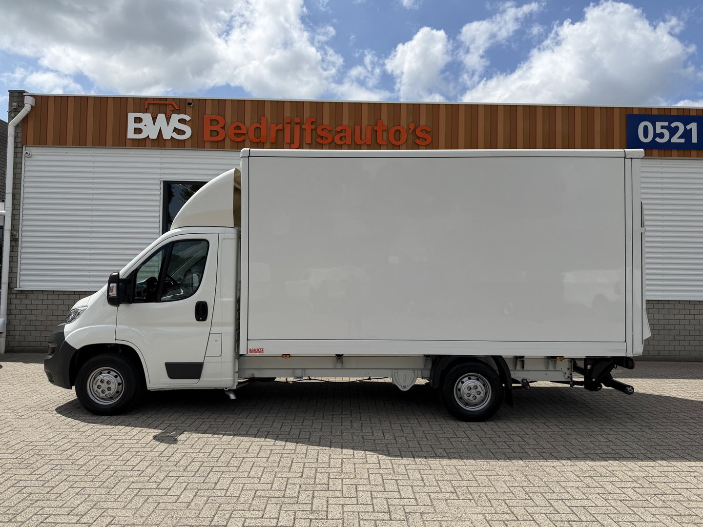 Citroën Jumper 35 2.2 HDI L3 bakwagen met laadklep / vaste prijs rijklaar € 15.950 ex btw / airco / lease vanaf € 296 / cruise control / bijrijdersbank / Parrot radio met usb en achteruit rijcamera !