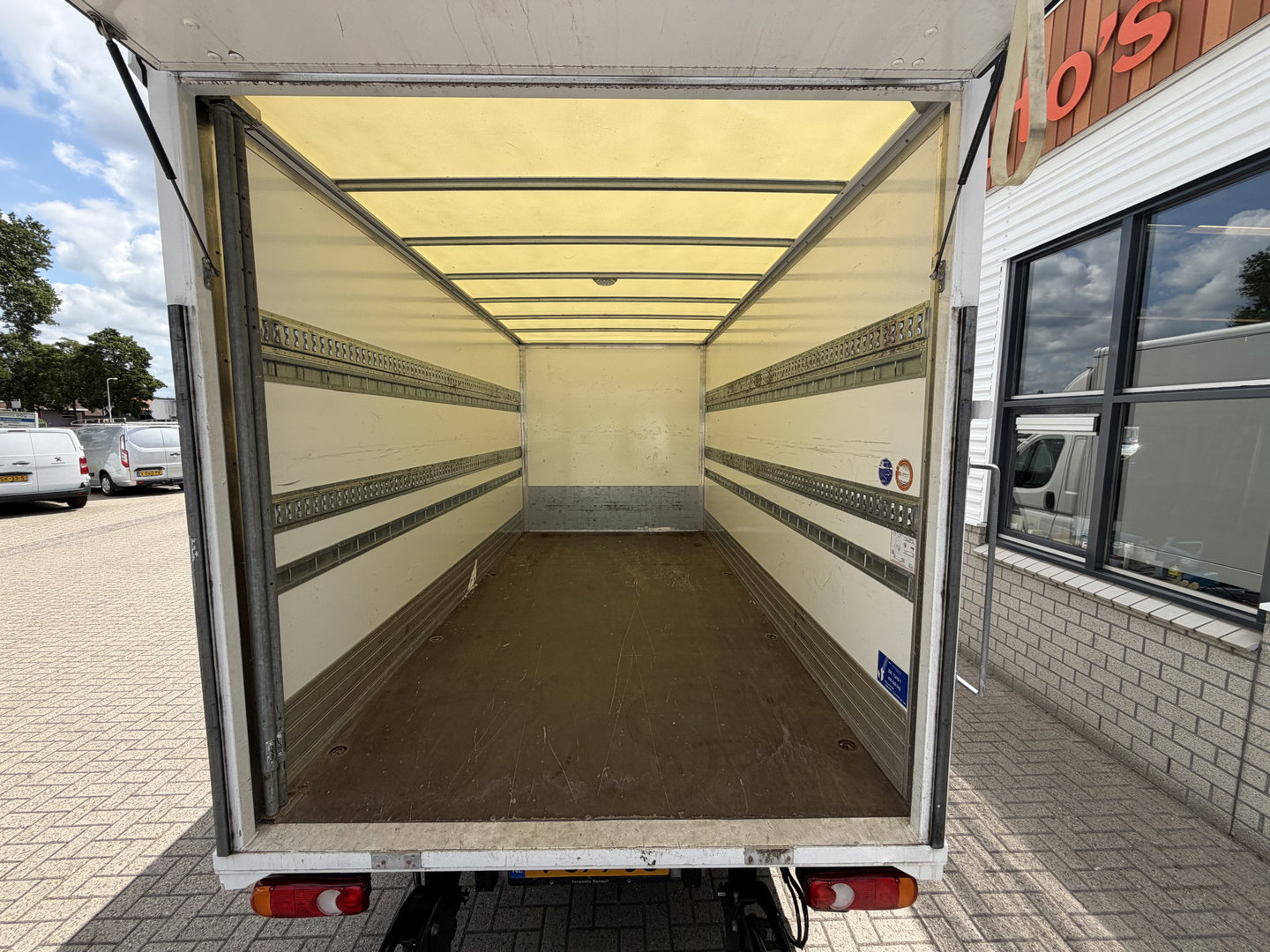 Citroën Jumper 35 2.2 HDI L3 bakwagen met laadklep / vaste prijs rijklaar € 15.950 ex btw / airco / lease vanaf € 296 / cruise control / bijrijdersbank / Parrot radio met usb en achteruit rijcamera !