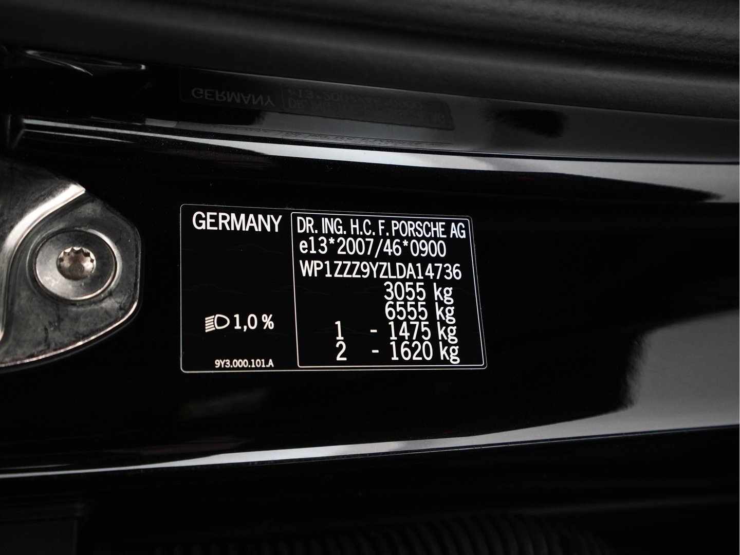 Porsche Cayenne 3.0 E-Hybrid (Plug-in) (INCL.BTW) *PANO | HEAD-UP | LEATHER | ADAPTIVE-CRUISE | FULL-LED | TOP-VIEW | BOSE-SOUND | MEMORY-PACK | SPORT-CHRONO | HEATED-COMFORTSEATS | KEYLESS | NAVI-FULLMAP | PRIVACY-GLASS |  22''AL