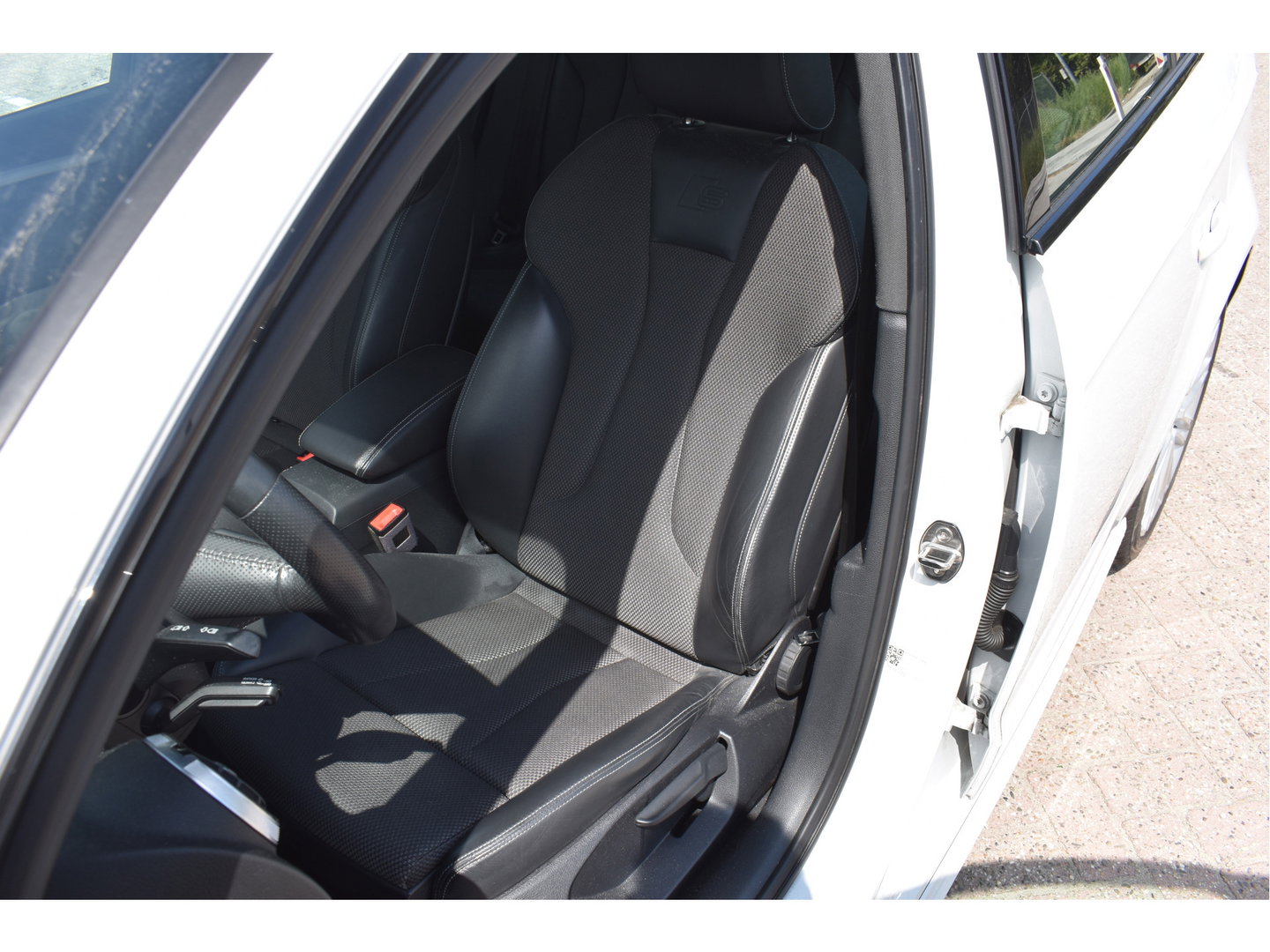 Audi A3 Sportback 1.5 TFSI CoD Sport S Line Edition ,ORGINEEL NEDERLANDSE AUTO , BOEKJES,NAP EN ONDERHOUDSHISTORIE