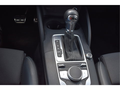 Audi A3 Sportback 1.5 TFSI CoD Sport S Line Edition ,ORGINEEL NEDERLANDSE AUTO , BOEKJES,NAP EN ONDERHOUDSHISTORIE