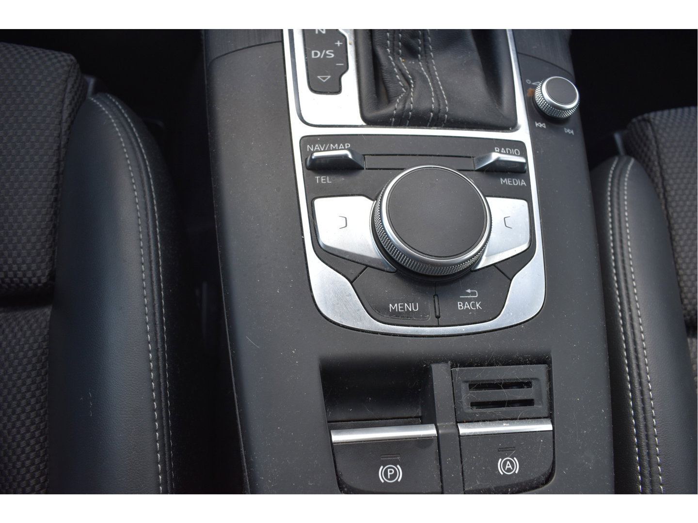 Audi A3 Sportback 1.5 TFSI CoD Sport S Line Edition ,ORGINEEL NEDERLANDSE AUTO , BOEKJES,NAP EN ONDERHOUDSHISTORIE