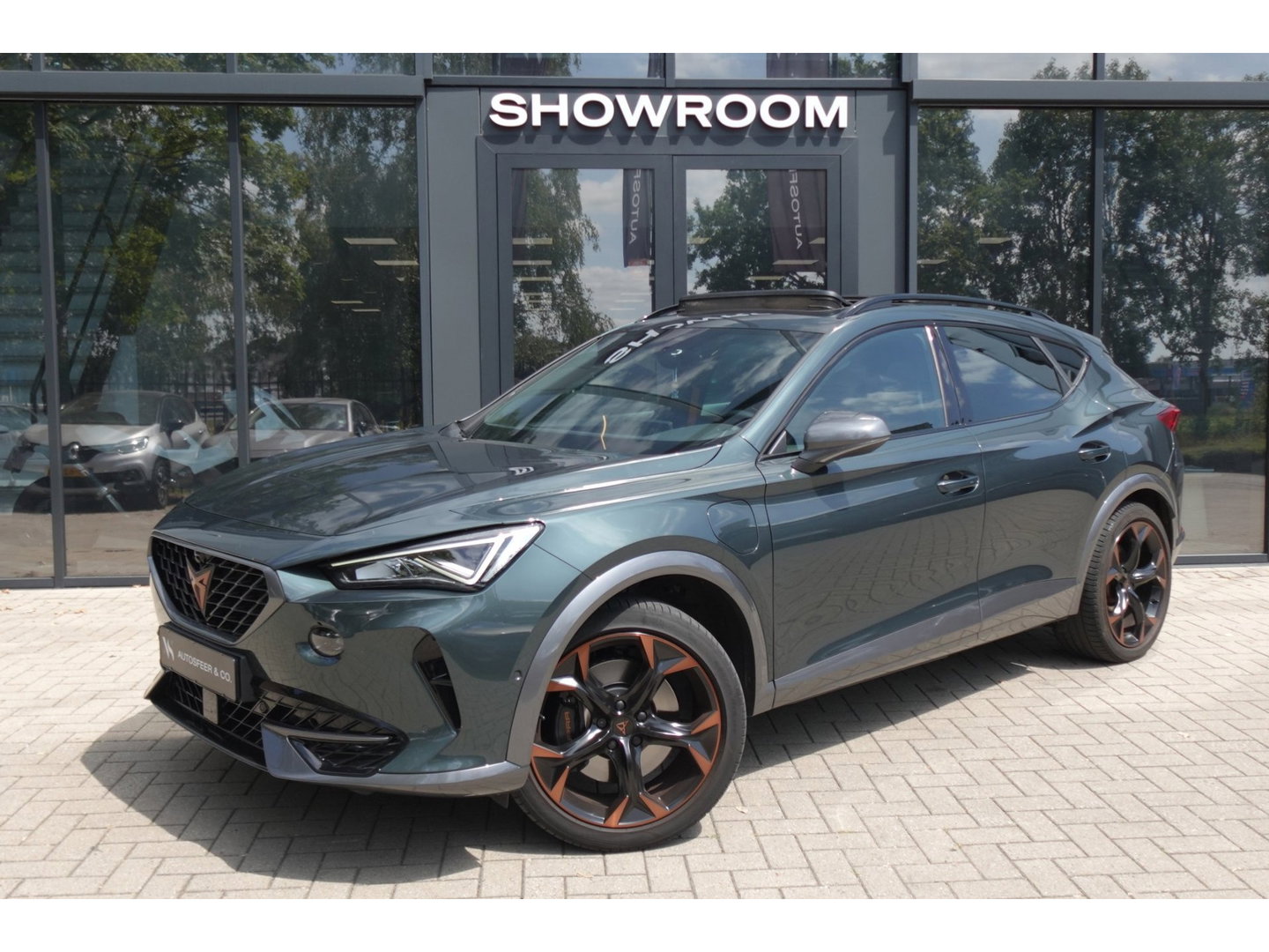 CUPRA Formentor 1.4 e-Hybrid VZ Copper Edition PANO KEYLESS 360