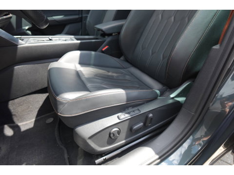 CUPRA Formentor 1.4 e-Hybrid VZ Copper Edition PANO KEYLESS 360