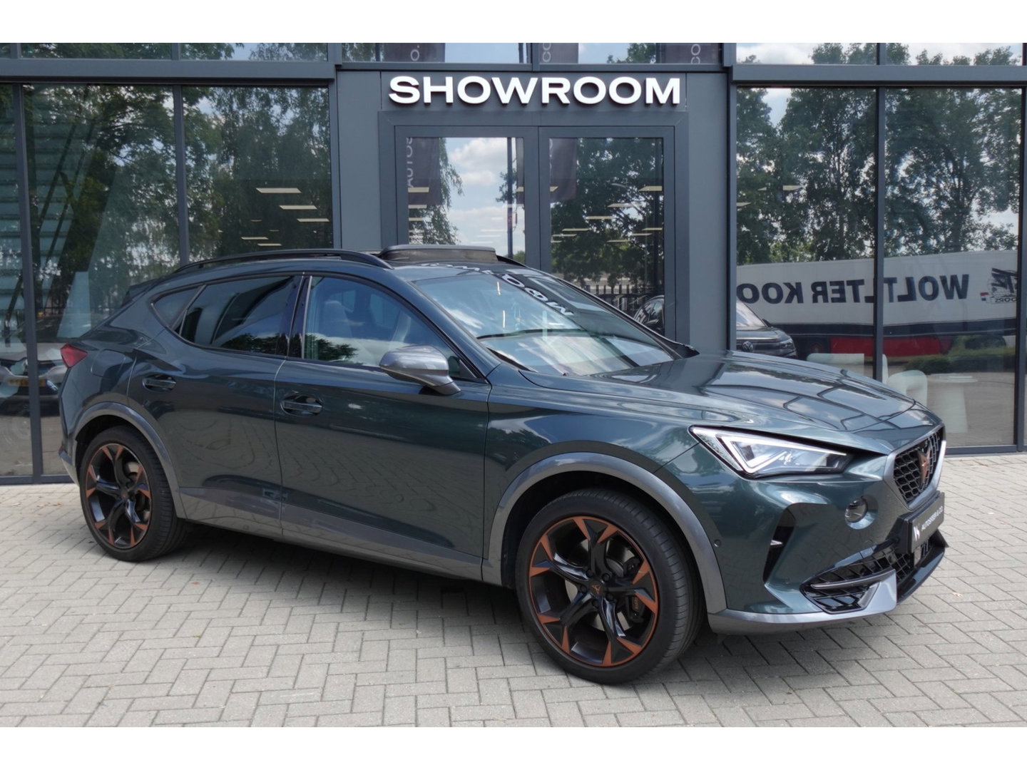 CUPRA Formentor 1.4 e-Hybrid VZ Copper Edition PANO KEYLESS 360
