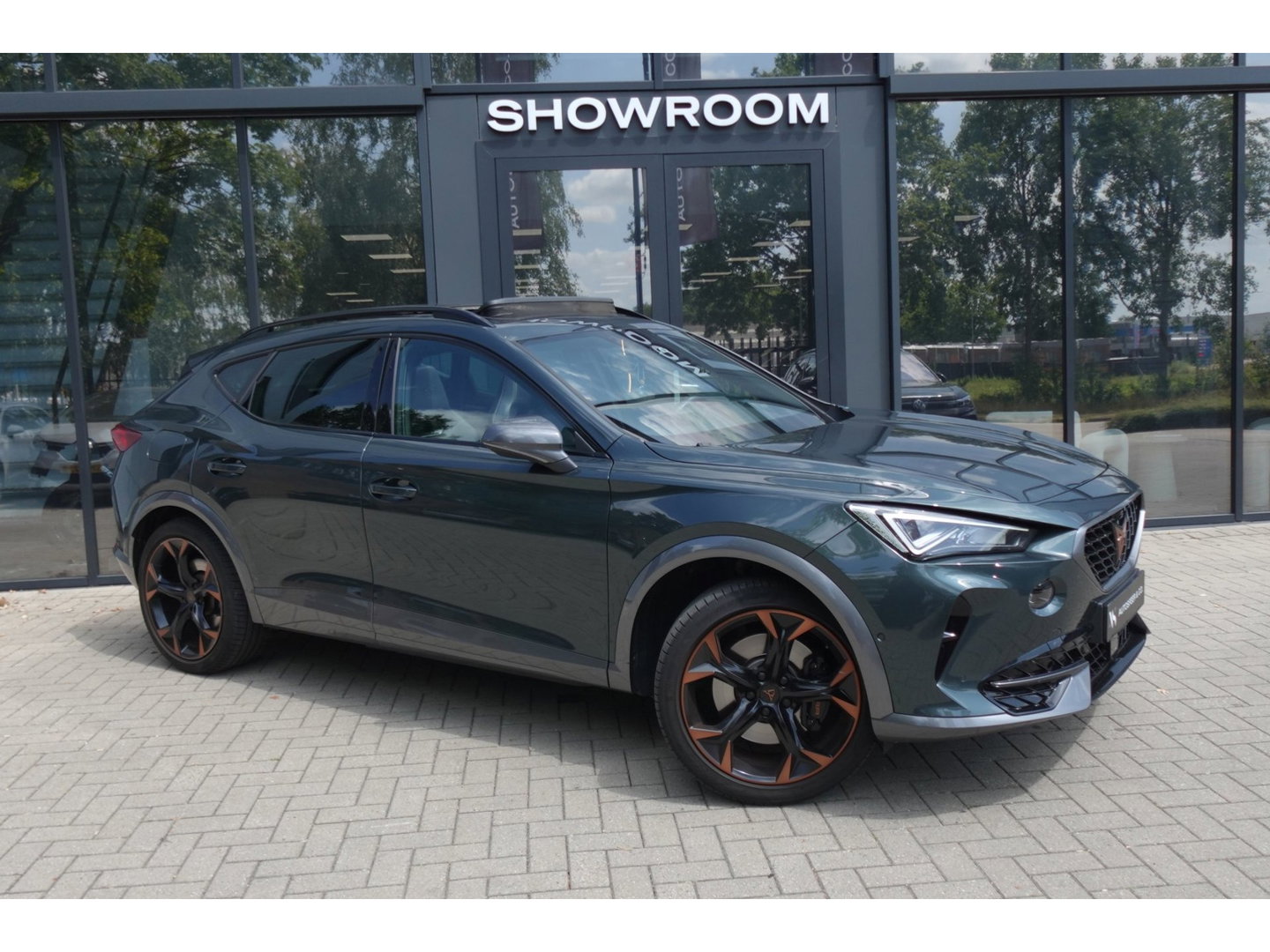 CUPRA Formentor 1.4 e-Hybrid VZ Copper Edition PANO KEYLESS 360