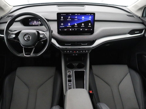 Škoda Enyaq iV 60 | SOH 92.1% | Trekhaak | Stuur/stoel verwarming | Half Leder | Cruise control | Camera | Carplay | Standkachel | Sfeerverlichting | 21''