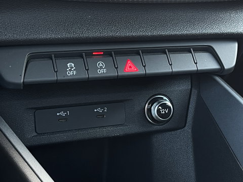 Audi A1 Sportback 25 TFSI S edition | Apple Carplay | Airconditioning | Lane Assist | Cruise Control | Front Assist |