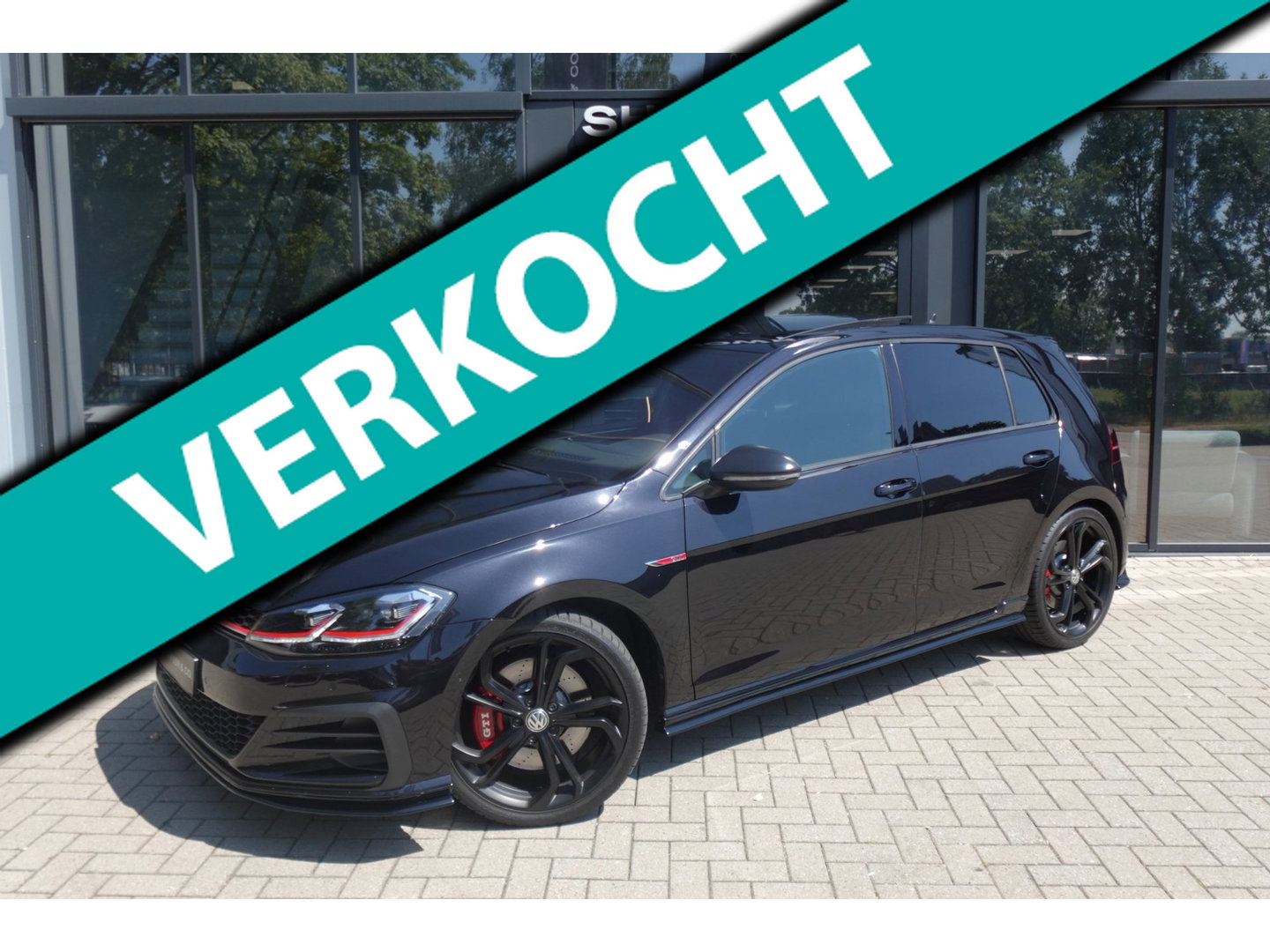 Volkswagen Golf 2.0 TSI GTI TCR AKRA PANO KEYLESS