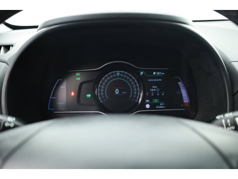 Hyundai KONA EV Premium 64 kWh | Rijklaar ! |SOH 96.6% | Warmtepomp | HUD | Krell | Adapt. Cruise | Camera | Stoel- Stuurverw. | Keyless | Leder