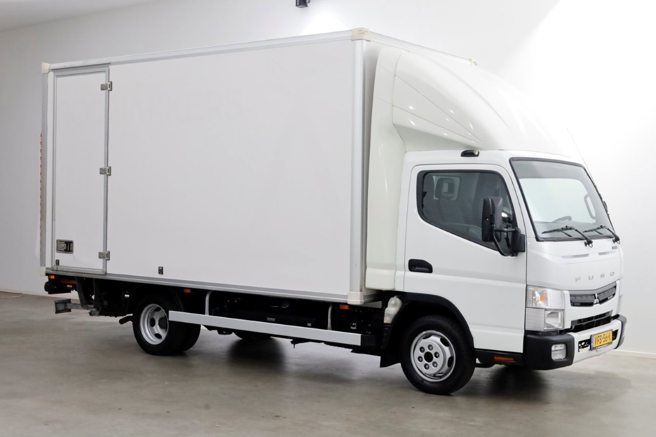 FUSO Canter