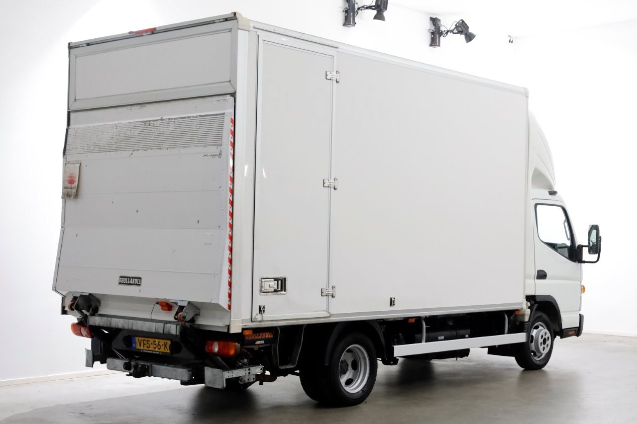 FUSO Canter