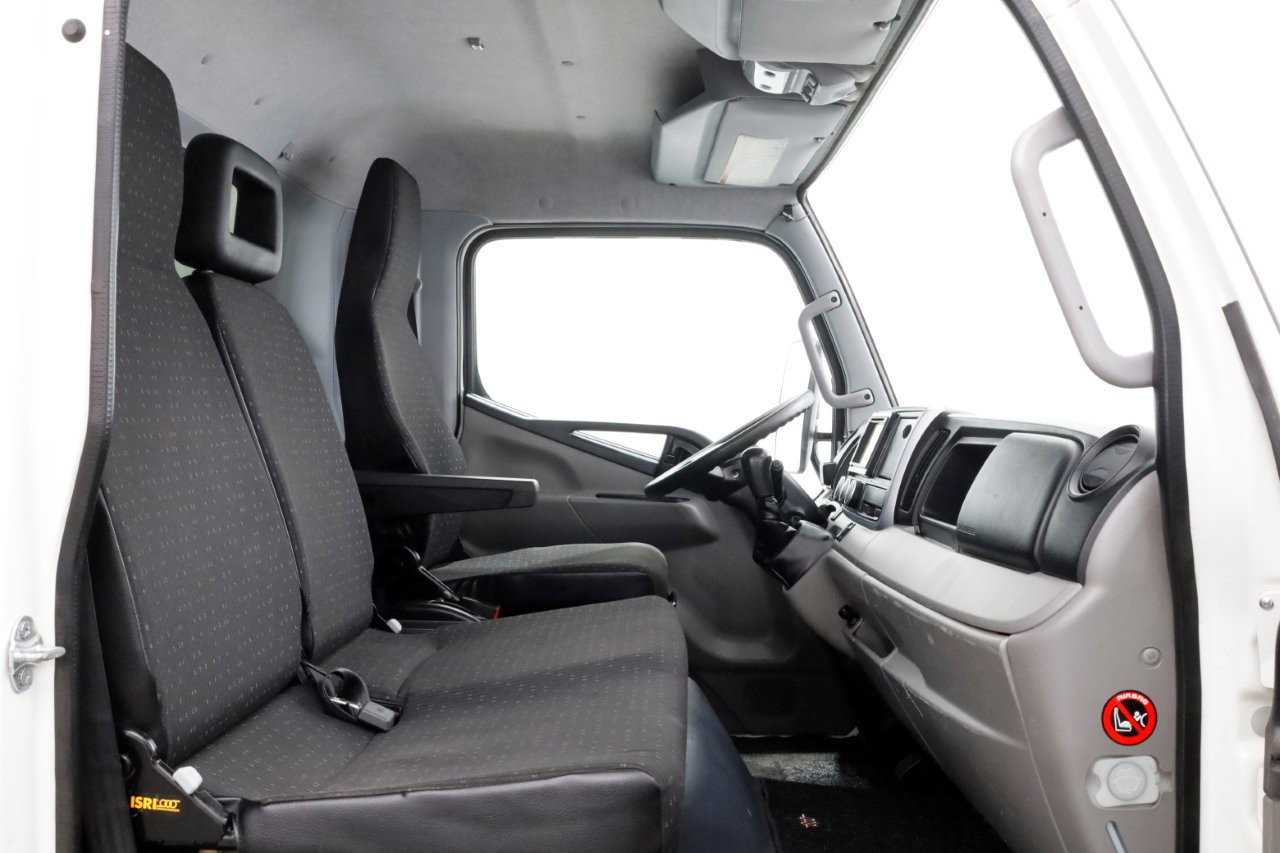FUSO Canter
