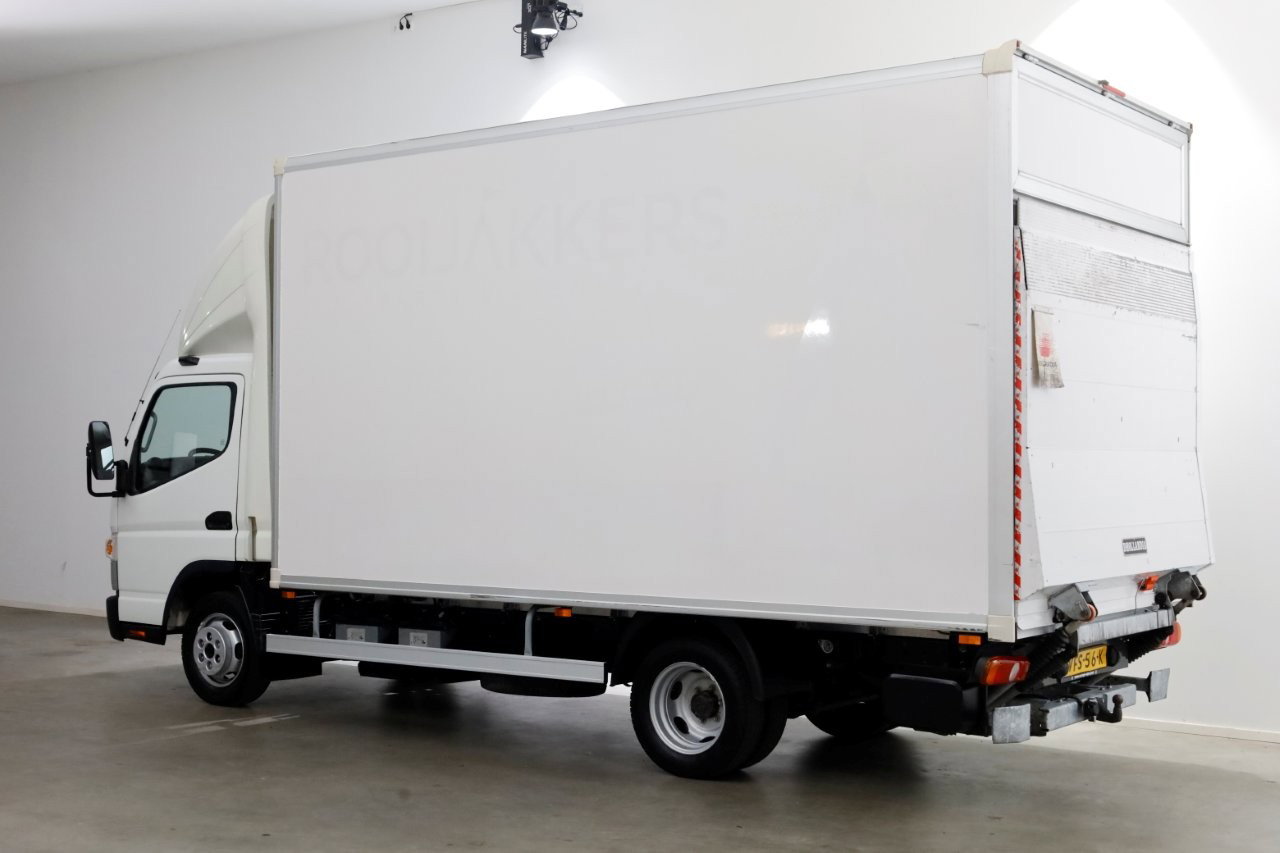 FUSO Canter