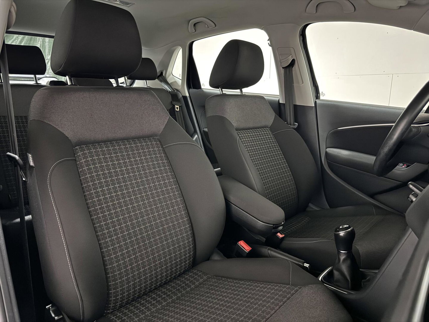 Volkswagen Polo 1.2 TSI Highline Navi Cruise Carplay PDC