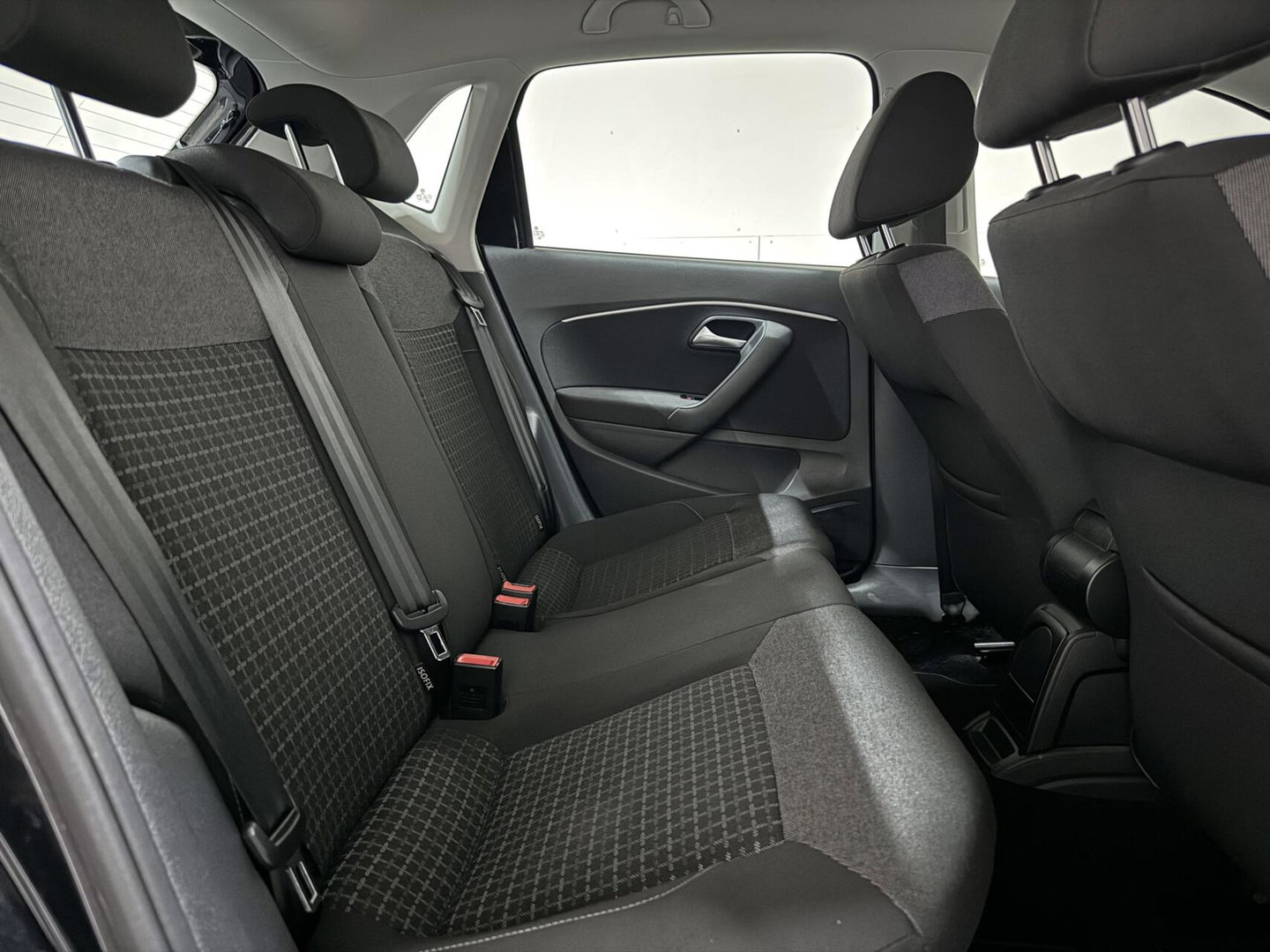 Volkswagen Polo 1.2 TSI Highline Navi Cruise Carplay PDC