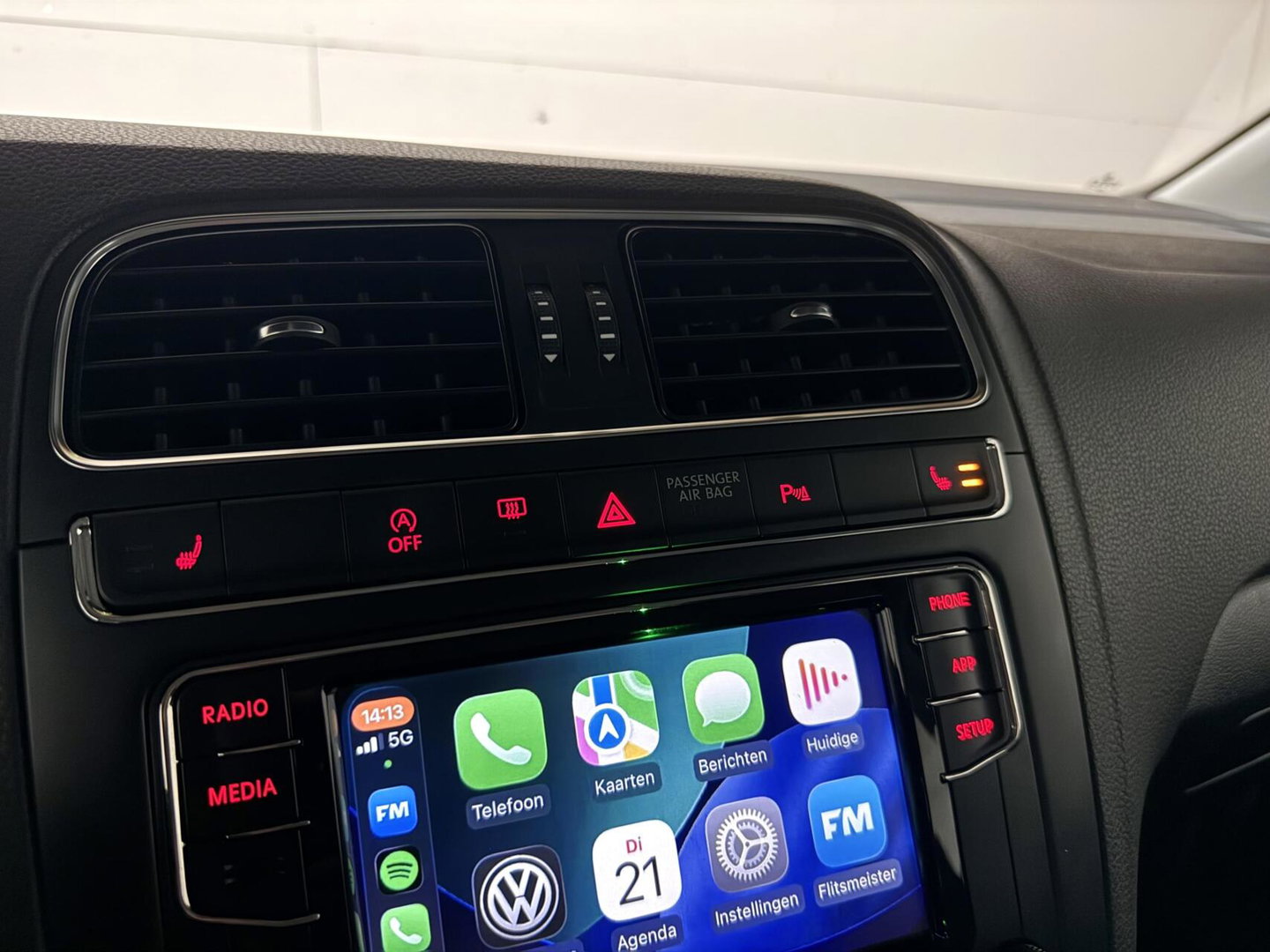 Volkswagen Polo 1.2 TSI Highline Navi Cruise Carplay PDC