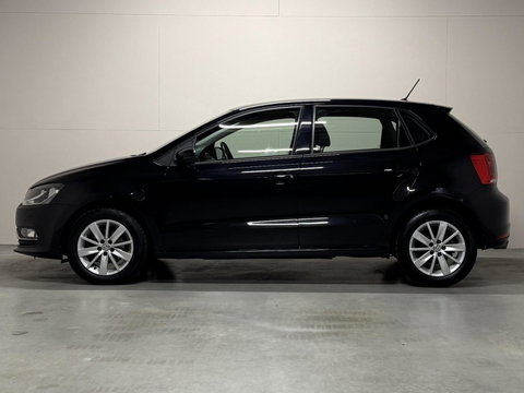 Volkswagen Polo 1.2 TSI Highline Navi Cruise Carplay PDC