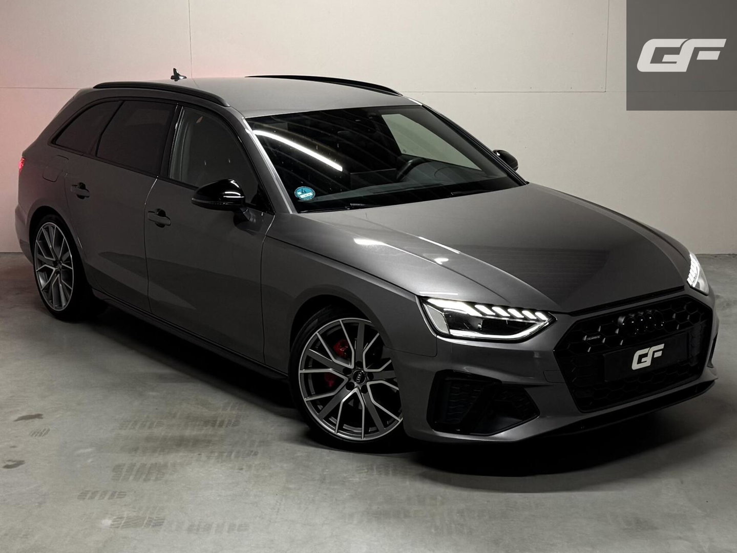 Audi A4 Avant 40 TDI S-Line Black Edition Sfeer Carplay Camera