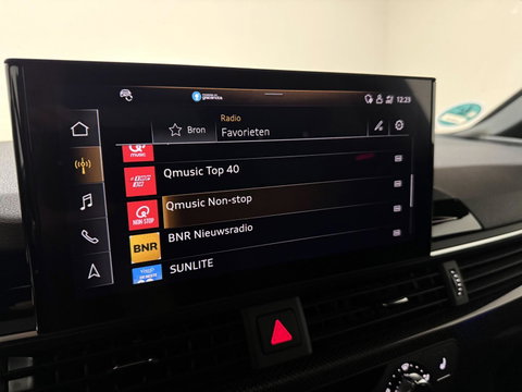 Audi A4 Avant 40 TDI S-Line Black Edition Sfeer Carplay Camera