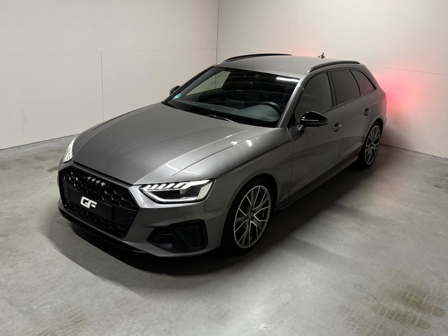 Audi A4 Avant 40 TDI S-Line Black Edition Sfeer Carplay Camera