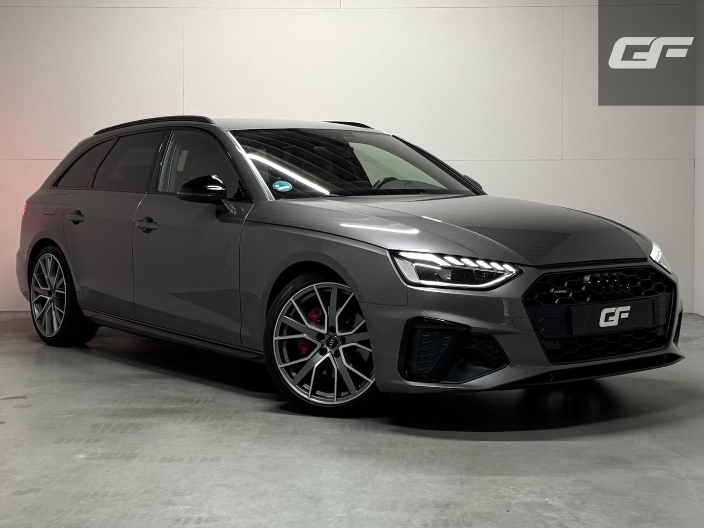 Audi A4 Avant 40 TDI S-Line Black Edition Sfeer Carplay Camera