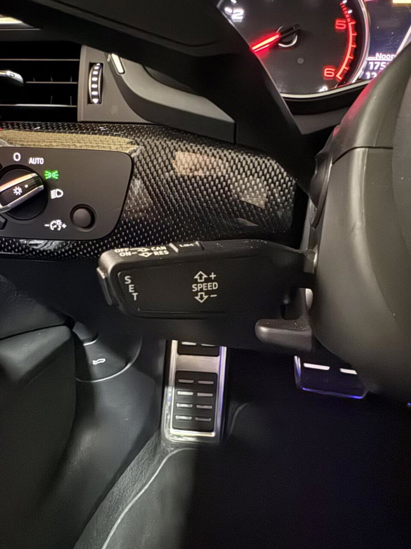Audi A4 Avant 40 TDI S-Line Black Edition Sfeer Carplay Camera