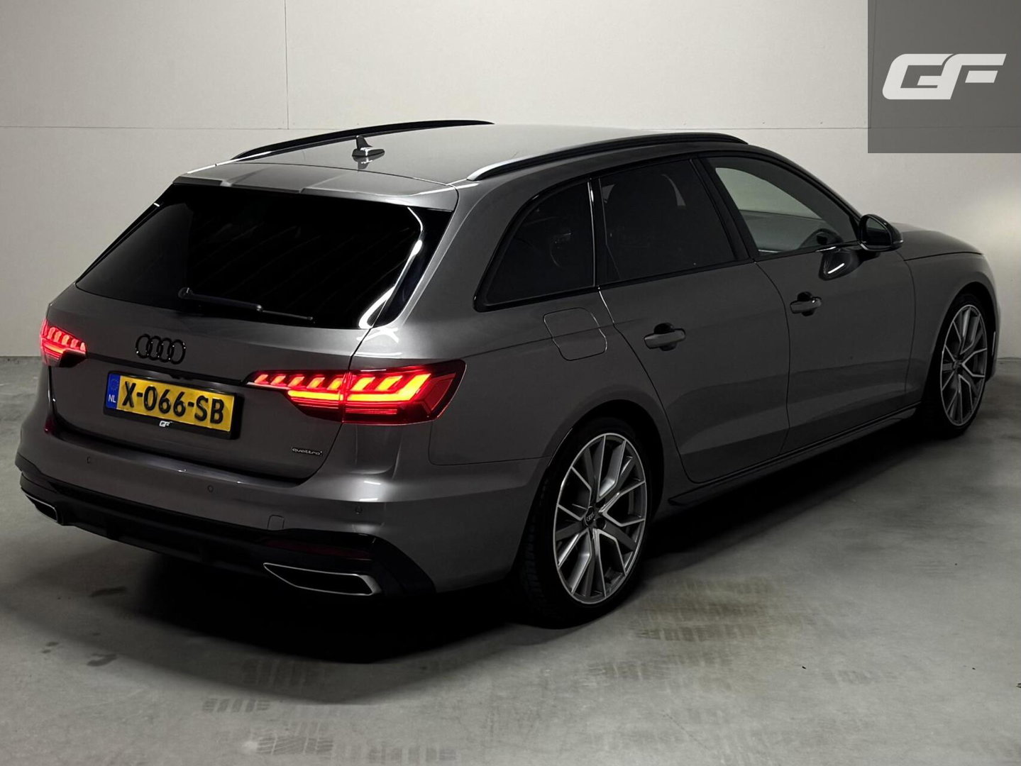 Audi A4 Avant 40 TDI S-Line Black Edition Sfeer Carplay Camera