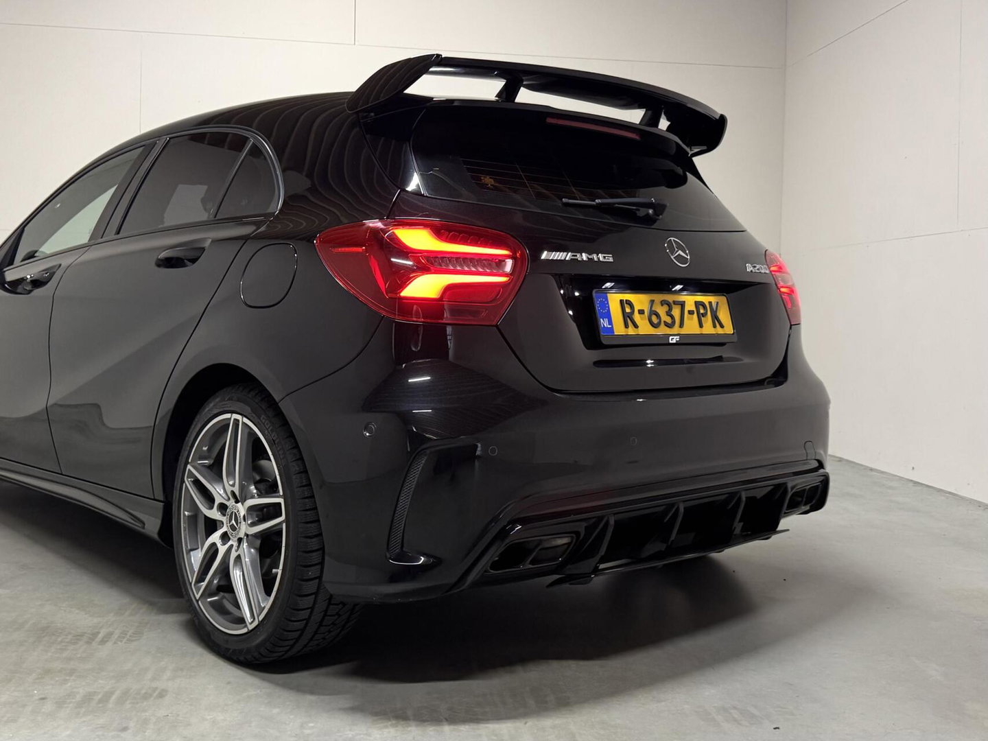 Mercedes-Benz A-Klasse 200 AMG Carplay Navi Cruise Stoelver. Clima