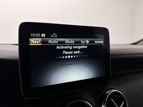 Mercedes-Benz A-Klasse 200 AMG Carplay Navi Cruise Stoelver. Clima