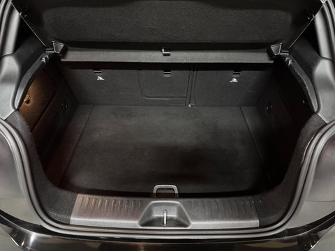 Mercedes-Benz A-Klasse 200 AMG Carplay Navi Cruise Stoelver. Clima