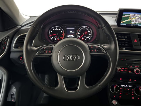 Audi Q3 1.4 TFSI CoD S-line Navi Clima Stoelver. Trekh.