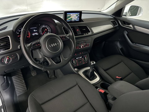 Audi Q3 1.4 TFSI CoD S-line Navi Clima Stoelver. Trekh.