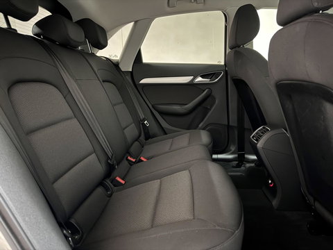 Audi Q3 1.4 TFSI CoD S-line Navi Clima Stoelver. Trekh.