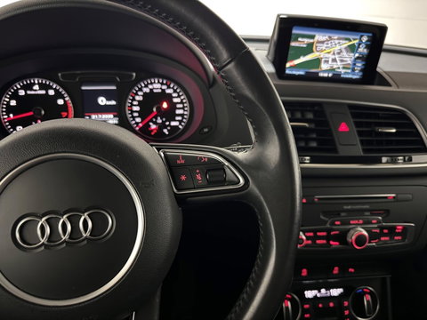 Audi Q3 1.4 TFSI CoD S-line Navi Clima Stoelver. Trekh.