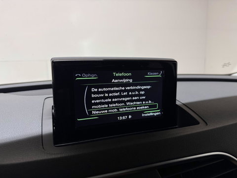 Audi Q3 1.4 TFSI CoD S-line Navi Clima Stoelver. Trekh.