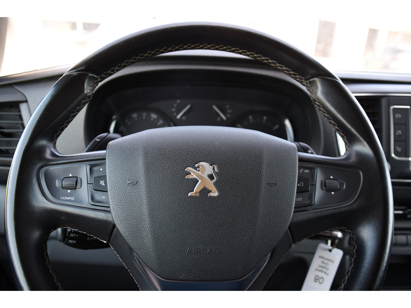 Peugeot Expert 2.0 BlueHDI 180 L3 DC PB Edition 360 Camera, Cruise, Carplay, 2 x Schuifdeur, 177pk, Automaat, Trekhaak, Multimedia, Clima, Uniek!