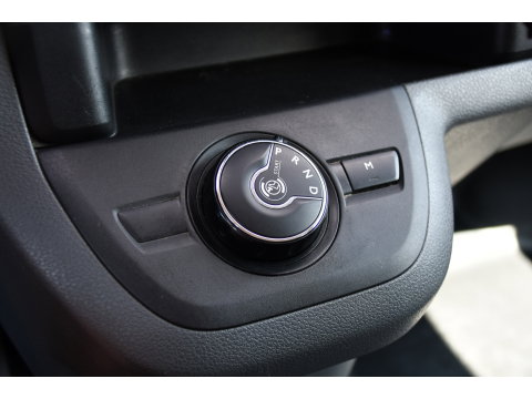 Peugeot Expert 2.0 BlueHDI 180 L3 DC PB Edition 360 Camera, Cruise, Carplay, 2 x Schuifdeur, 177pk, Automaat, Trekhaak, Multimedia, Clima, Uniek!