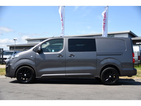 Peugeot Expert 2.0 BlueHDI 180 L3 DC PB Edition 360 Camera, Cruise, Carplay, 2 x Schuifdeur, 177pk, Automaat, Trekhaak, Multimedia, Clima, Uniek!
