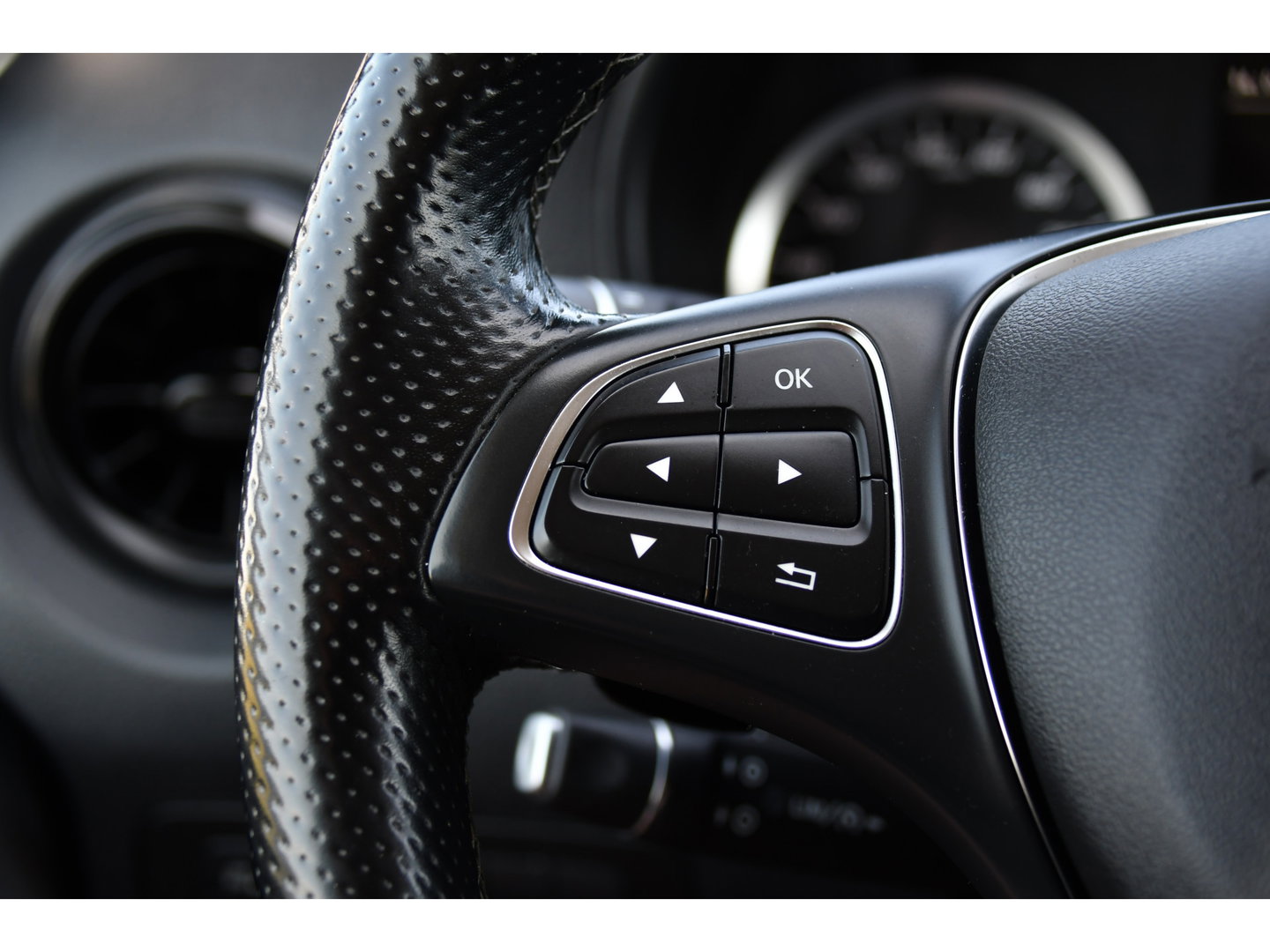 Mercedes-Benz Vito 116 CDI PB Edition Camera, Cruise, Caprlay, LED, 164pk, Automaat, Multimedia, Clima, Uniek!
