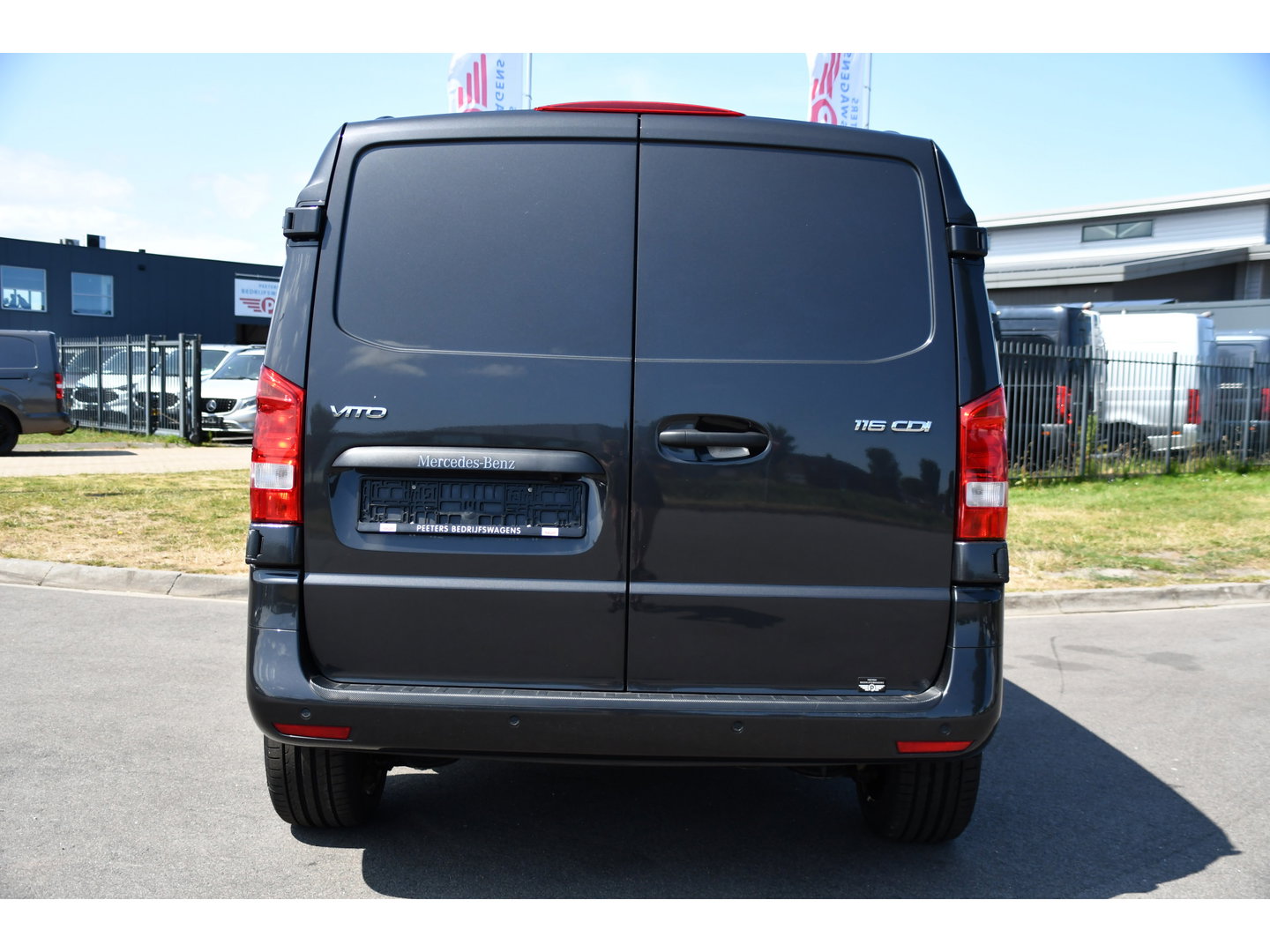 Mercedes-Benz Vito 116 CDI PB Edition Camera, Cruise, Caprlay, LED, 164pk, Automaat, Multimedia, Clima, Uniek!