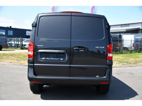 Mercedes-Benz Vito 116 CDI PB Edition Camera, Cruise, Caprlay, LED, 164pk, Automaat, Multimedia, Clima, Uniek!