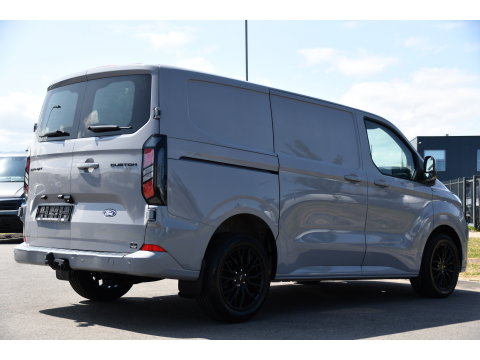 Ford Transit Custom 300 2.0 TDCI L1H1 Limited PB Edition Adaptieve Cruise, Camera, Carplay, 170pk, Stoelverwarming, LED, Automaat, Uniek!