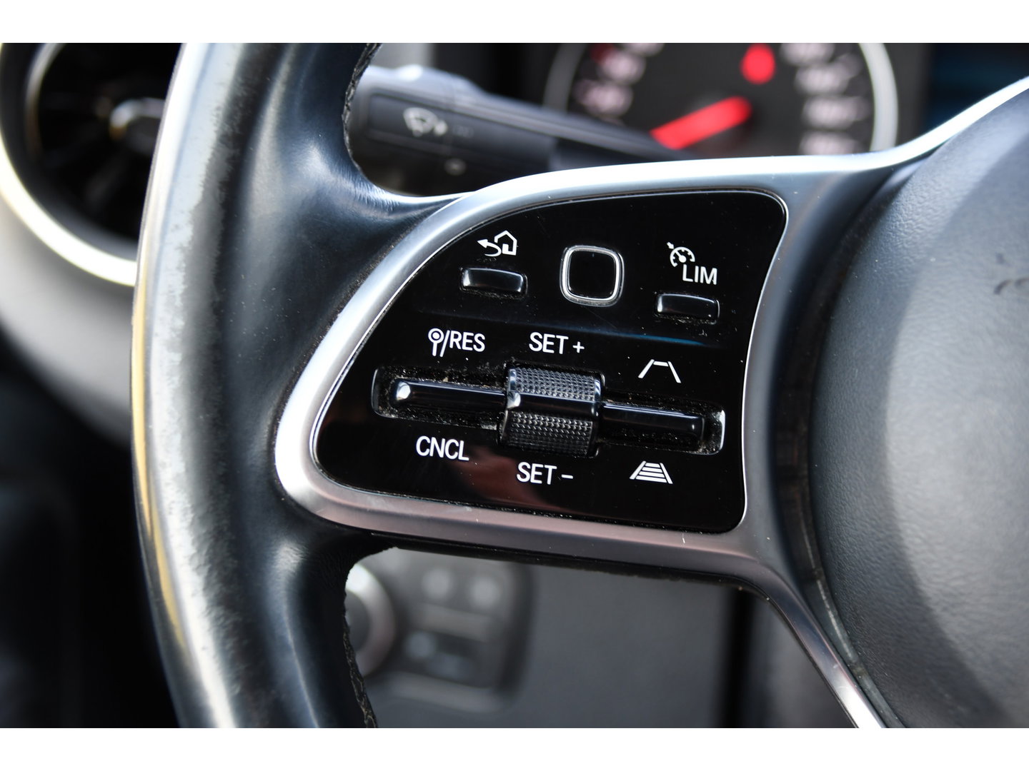 Mercedes-Benz Sprinter 319 V6 3.0 CDI L2H1 PB Edition 360 Camera, Adaptieve Cruise, Carplay, 3500kg Trekhaak, LED, 10,5'' Mbux, Sensoren, Leder, Stoelverwarming, Uniek!