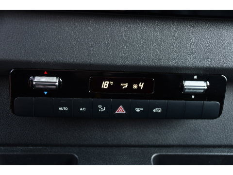Mercedes-Benz Sprinter 319 V6 3.0 CDI L2H1 PB Edition 360 Camera, Adaptieve Cruise, Carplay, 3500kg Trekhaak, LED, 10,5'' Mbux, Sensoren, Leder, Stoelverwarming, Uniek!