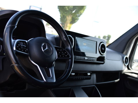 Mercedes-Benz Sprinter 319 V6 3.0 CDI L2H1 PB Edition 360 Camera, Adaptieve Cruise, Carplay, 3500kg Trekhaak, LED, 10,5'' Mbux, Sensoren, Leder, Stoelverwarming, Uniek!
