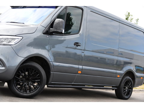 Mercedes-Benz Sprinter 316 2.2 CDI L2H1 PB Edition Camera, Cruise, Carplay, LED, 3500kg Trekhaak, 10,5'' Mbux, Stoelverwarming, Sensoren, Uniek!