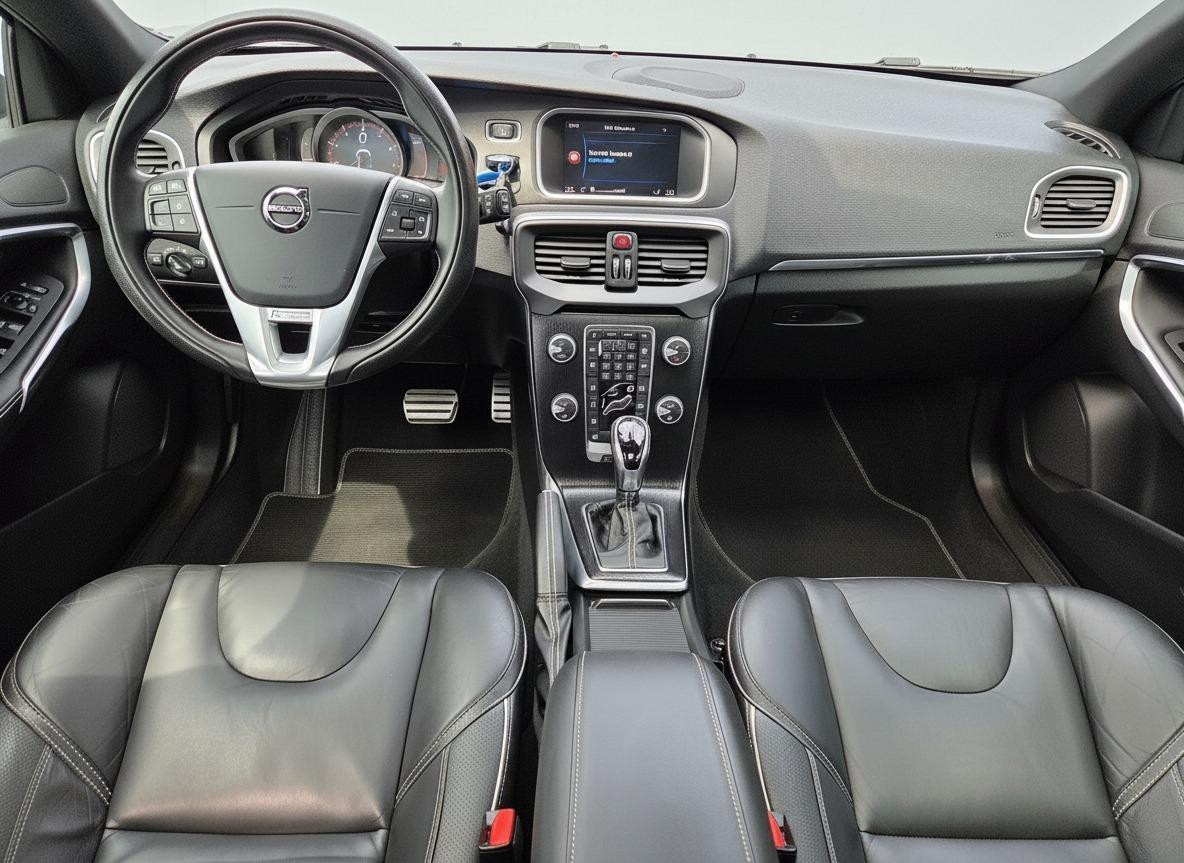 Volvo V40